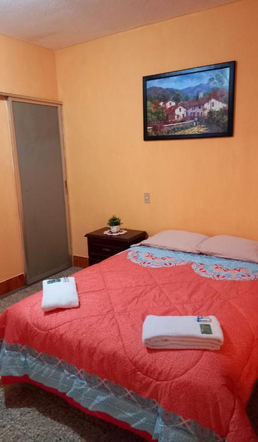 Hotel Maya America Panajachel Εξωτερικό φωτογραφία