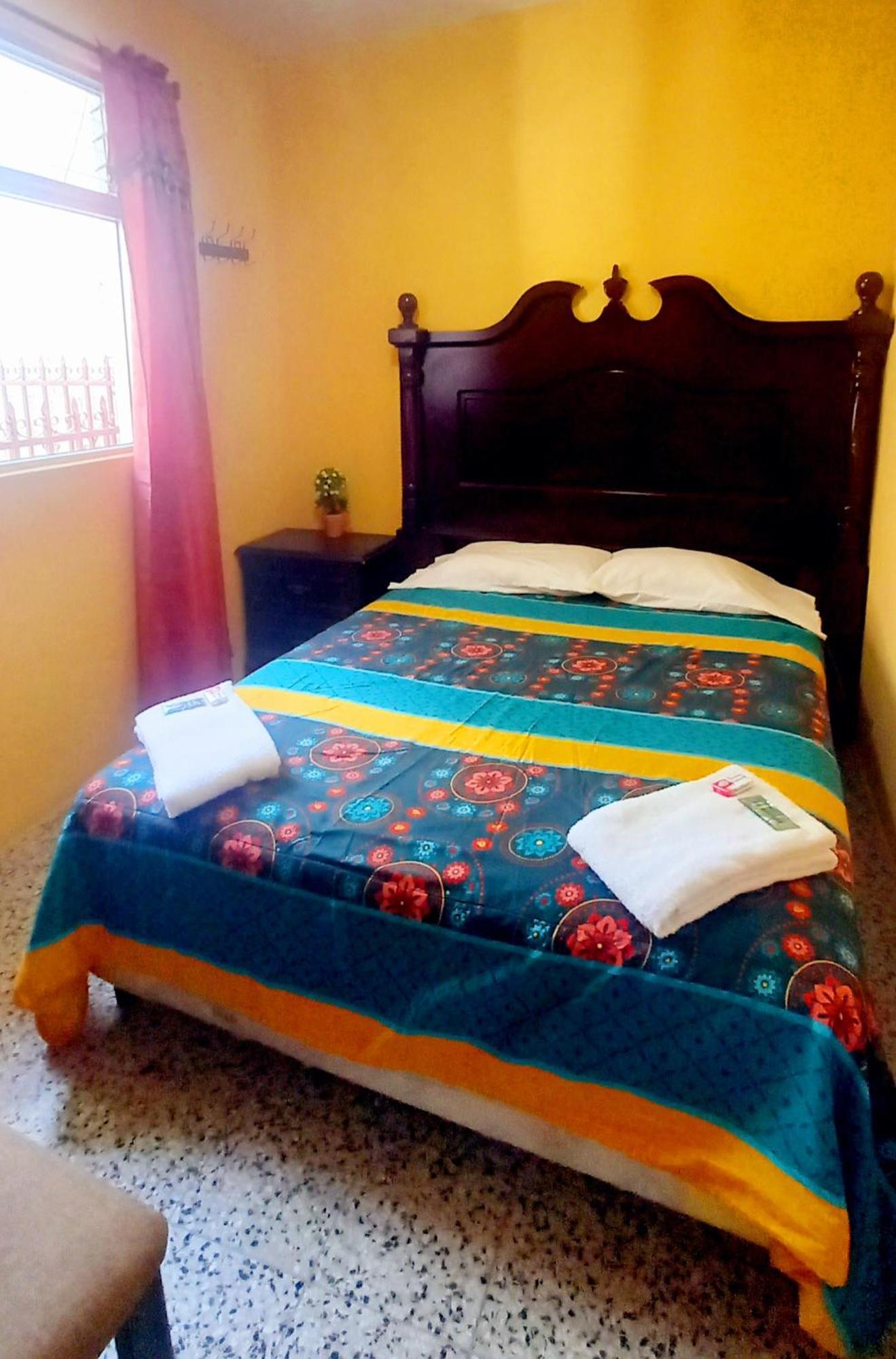 Hotel Maya America Panajachel Εξωτερικό φωτογραφία